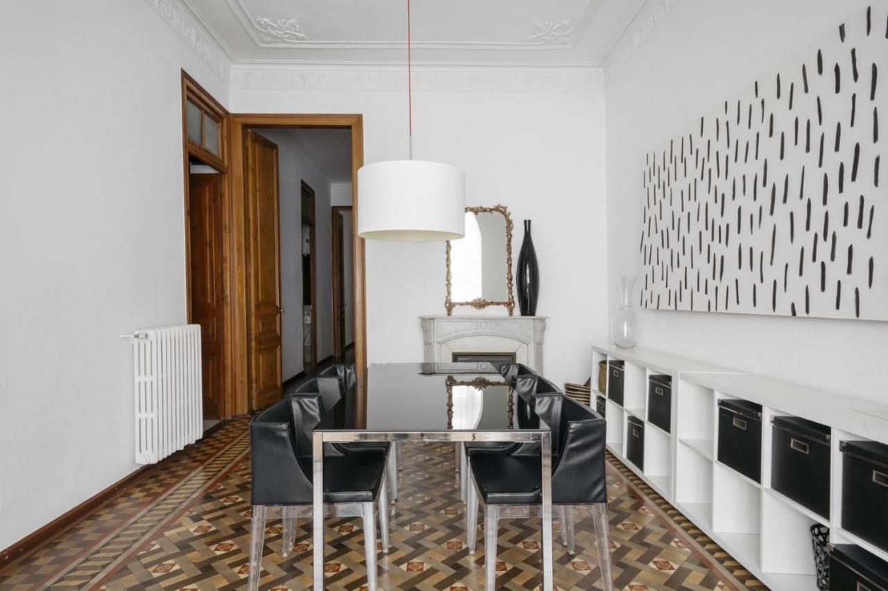 Barcelona Apartment Val Екстер'єр фото